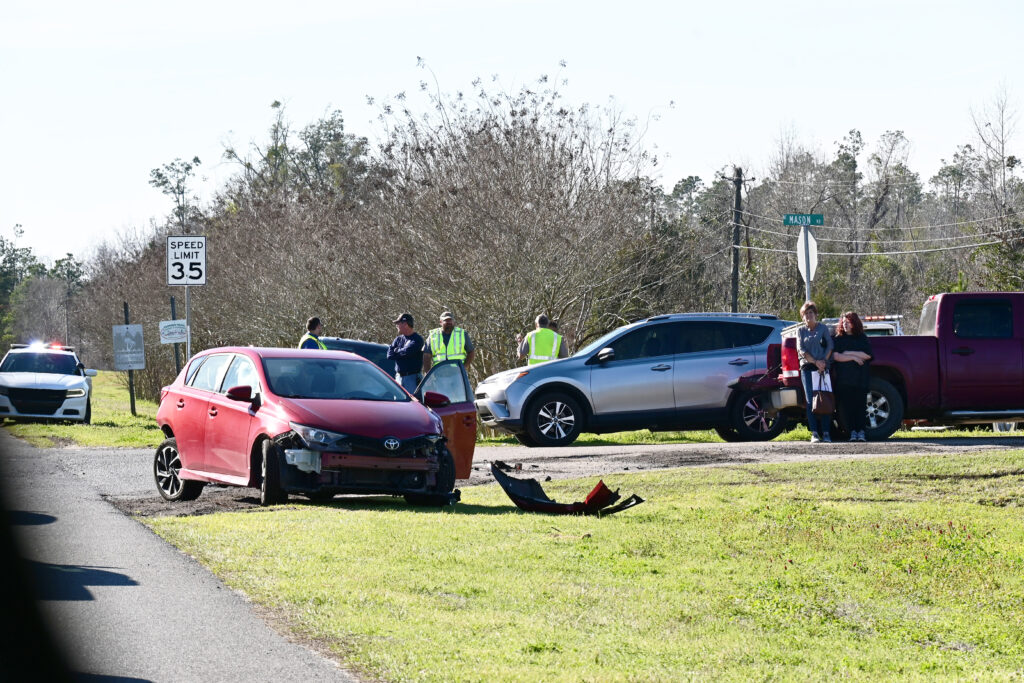 4 vehicle crash